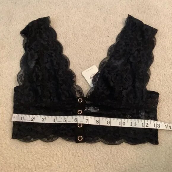 NWT Free People lace bralette - Picture 8 of 12